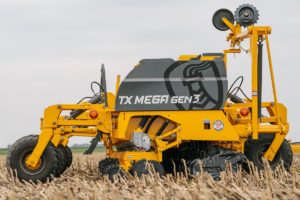 Agrometal sumó para esta campaña la sembradora de granos gruesos TX Mega Gen 3. La nueva versión incorpora un menor ancho de transporte, mayor despeje y un sistema de transmisión flexible en el tren de siembra.