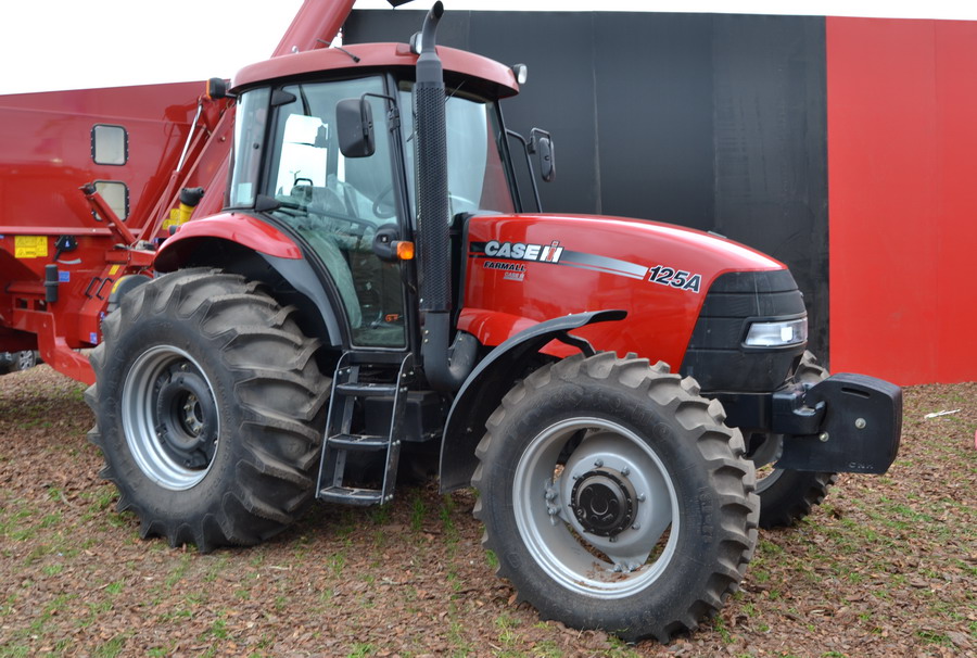 Tractor Case Farmall 120 Maquinac