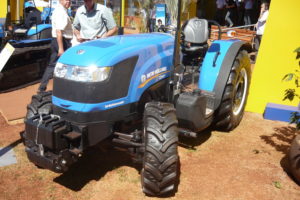 Tractor New Holland TD85F