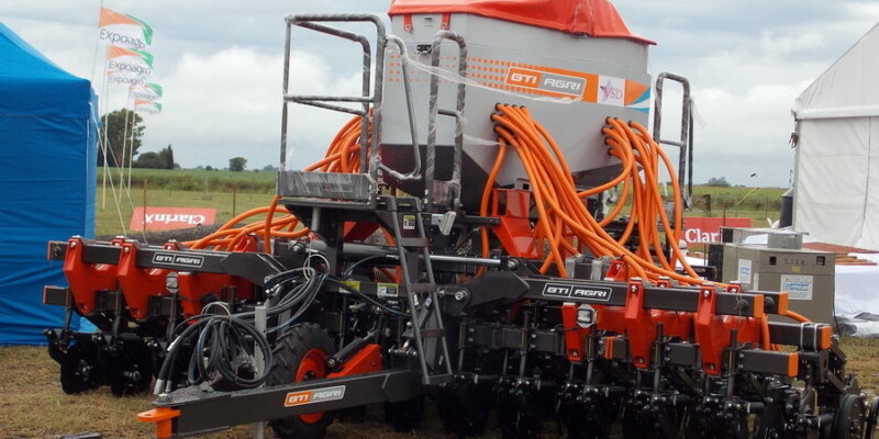 Sembradora BTI Agri RB3200A