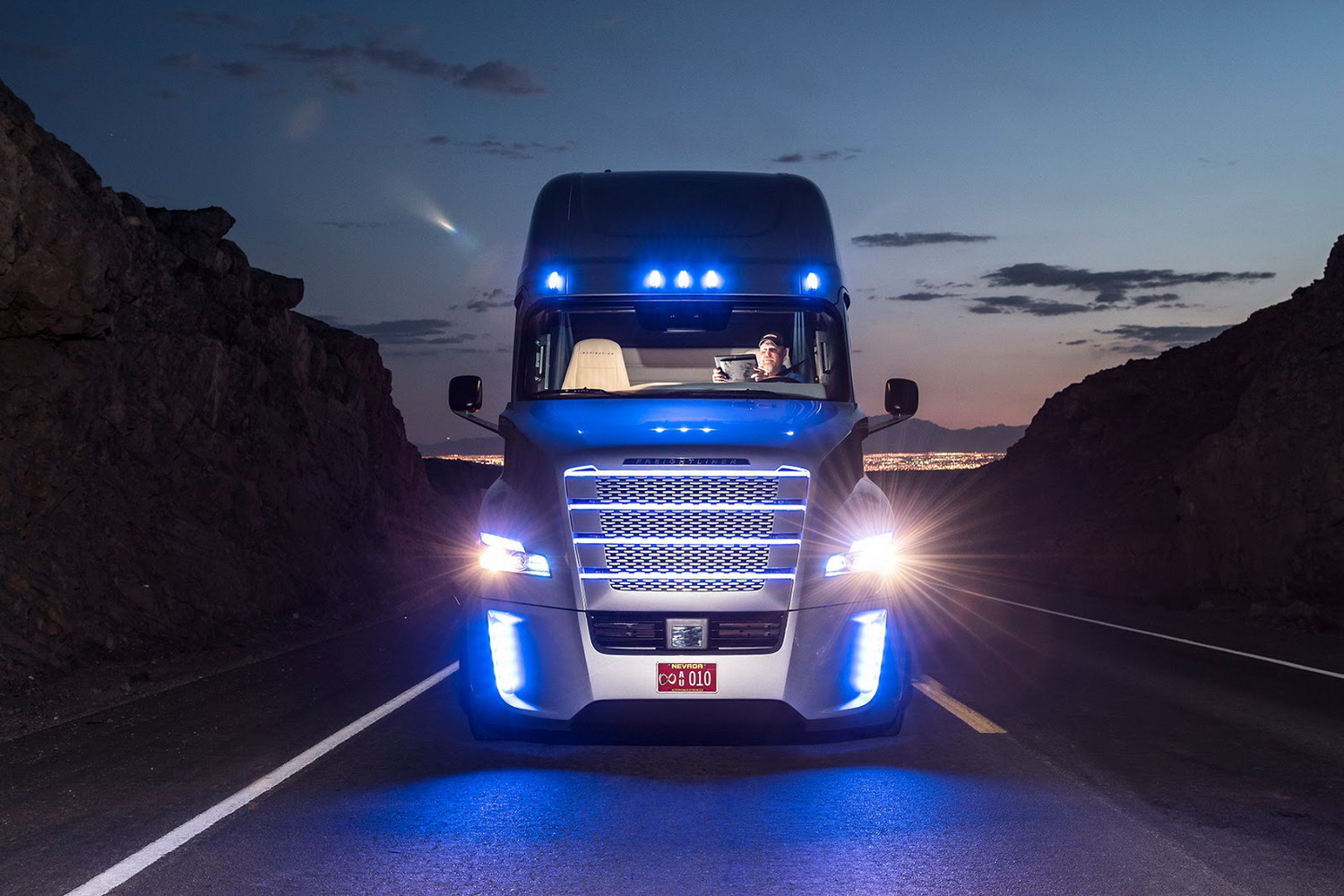 Camión con luces LED E-Plak