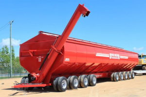 Las mother bins son tolvas gigantes que se utilizan como pulmón logístico durante el proceso de cosecha. Vienen en versiones de hasta 375.000 litros.