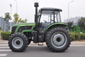 Tractor Chery Zoomlion RS1504