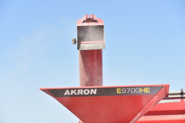 Embolsadora de granos Akron E9700HE