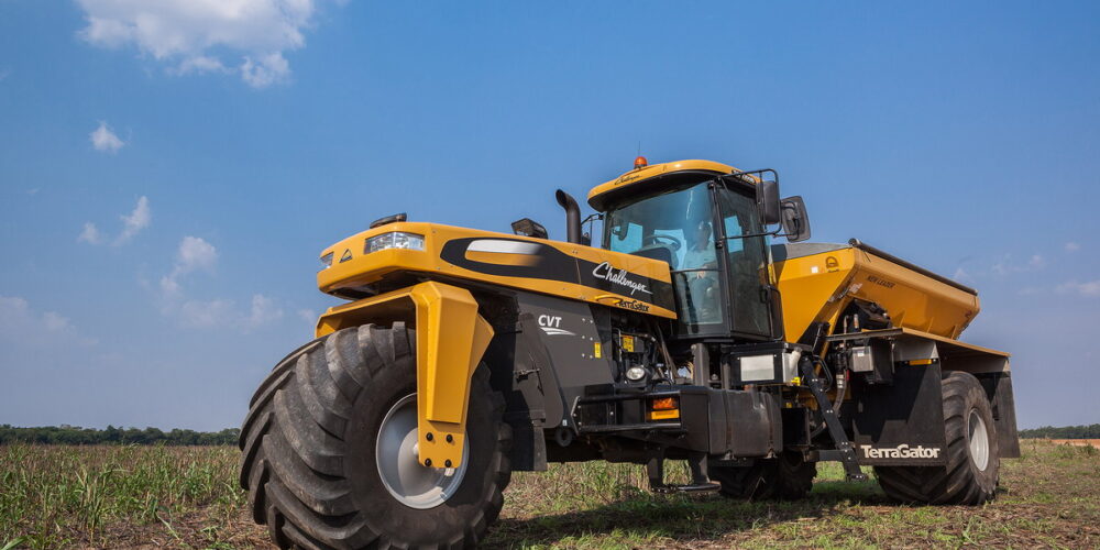 Fertilizadora Challenger TerraGator 8300-02