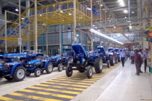 En poco más de cuatro décadas, pasó de un mercado de 50.000 unidades anuales a más de un millón que se venden en la actualidad. India fabrica uno de cada dos tractores que se producen en el mundo.