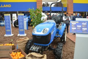 Tractor New Holland Boomer 25