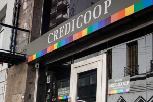 El Banco Credicoop es una entidad financiera cooperativa, de capitales privados nacionales, con casa central en la Ciudad Autónoma de Buenos Aires (CABA).