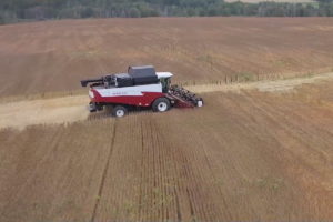 La empresa Rusagro instalará el sistema Cognitive AgroPilot en 242 cosechadoras. También es apto para tractores y pulverizadoras. Mirá el video.