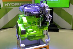 Las marcas globales se suman a la carrera de los combustibles alternativos. JCB lanzó su nuevo motor a hidrógeno, Hyundai Doosan Infracore prepara la producción en serie.