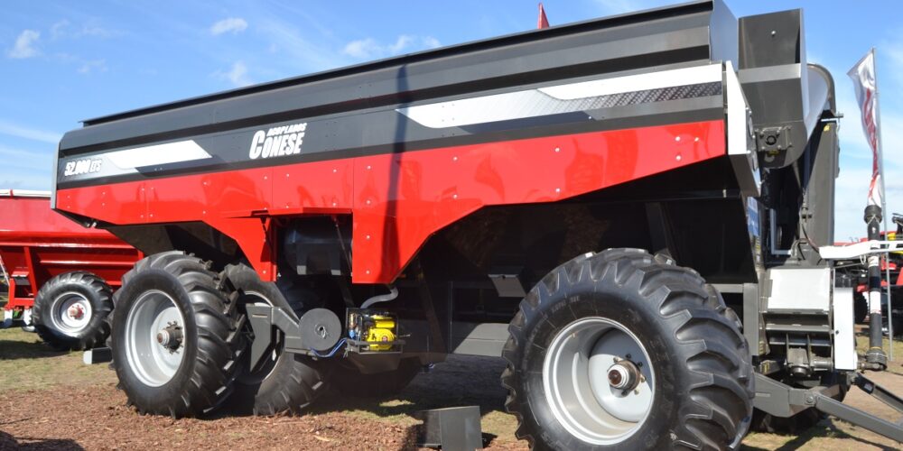 Tolva autodescargable Conese 46 TT