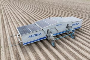 Andela ARW-912 es un equipo con 12 unidades desmalezadoras y 9 metros de ancho de trabajo. Mirá el video.