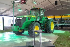 Sumó 393 unidades matriculadas entre enero y marzo, con una cuota de mercado de 41,3%. Le siguieron New Holland (18,4%) y Case IH (14,0%).