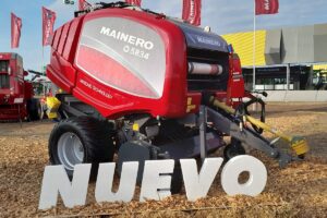 Sumó los modelos 5833 y 5834, con tecnología de la reconocida marca italiana. Presentan una estética renovada y simplifican las desatoradas y el mantenimiento.