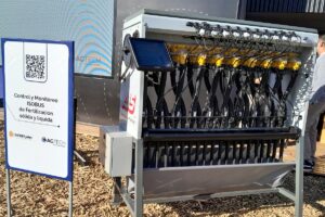 Es un sistema de DICKEY-john que permite hacer el control y monitoreo de los nutrientes s&oacute;lidos y l&iacute;quidos.