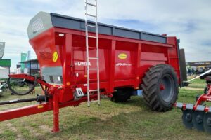 Incorpor&oacute; una abonadora para completar su gama de fertilizadoras. Y tambi&eacute;n sum&oacute; el acondicionador de suelos Ares XM.