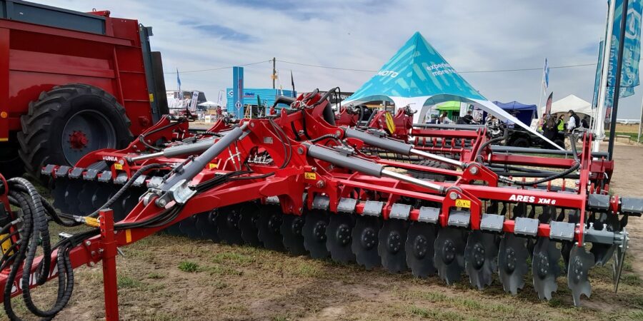 Acondicionador de suelos Unia Ares XM