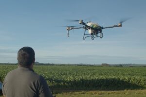 En Europa se desarrolló el sistema de navegación Bee-Nav que combina memoria visual y un método para estimar la distancia y la dirección con señales visuales.