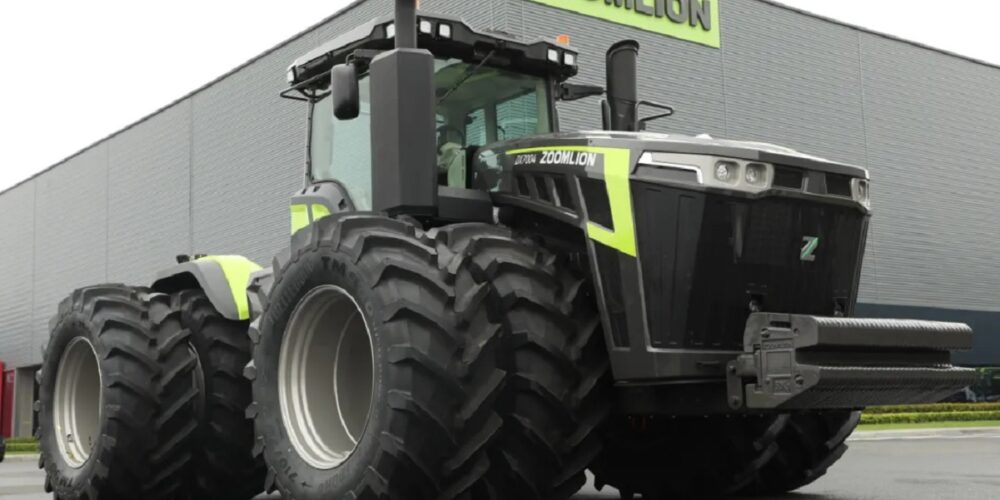 Tractor Zoomlion DX7004
