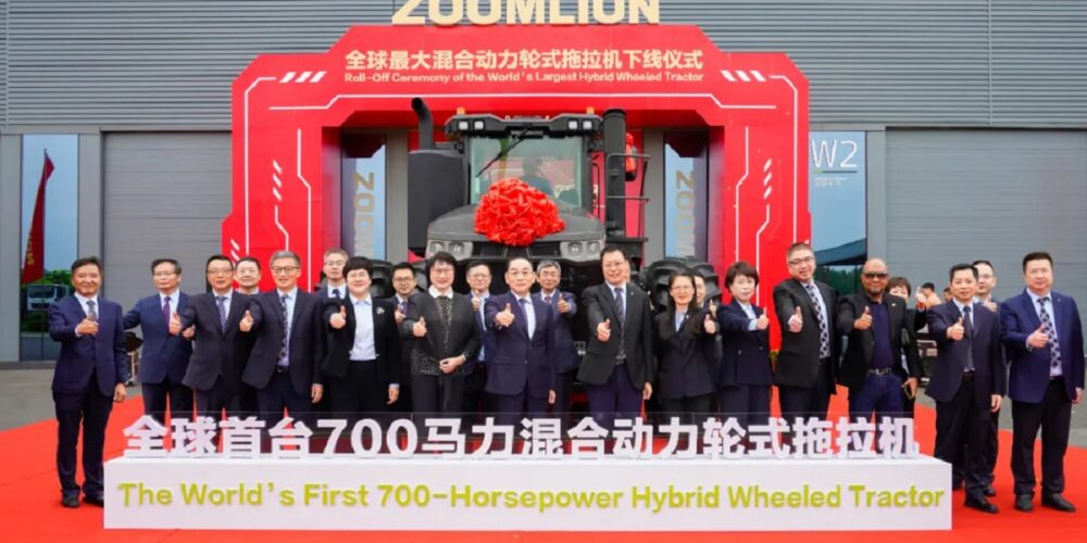 Presentación del Tractor Zoomlion DX7004