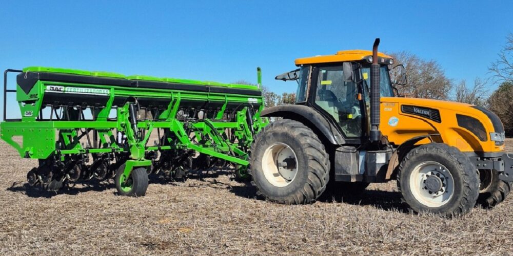 Fertilizadora incorporadora DAC TP 21