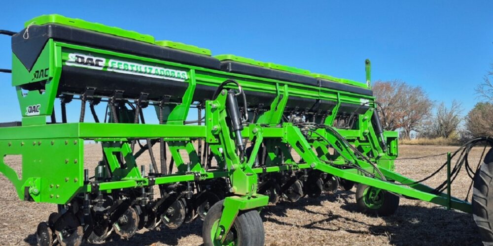 Fertilizadora incorporadora DAC TP 21