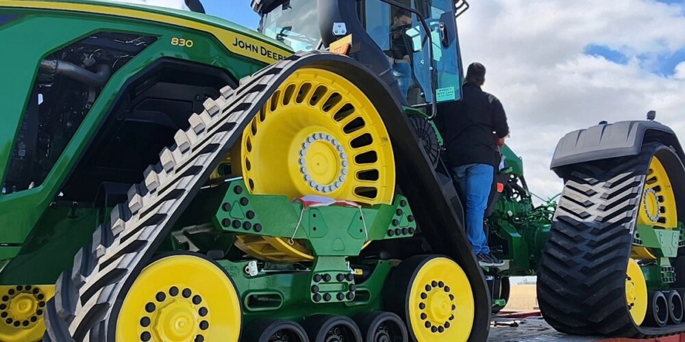 Tractor John Deere 9RX-02