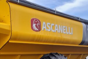 La actualización de la gama se inscribe en una estrategia de desarrollo, enfocada en ofrecer soluciones más seguras y adaptadas a las exigencias actuales del sector.