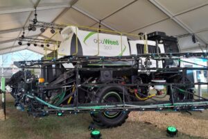 Es el primer ecosistema integrado de tecnologías, que permite lograr, en 10.000 hectáreas, un ahorro de U$S 30.000 respecto a un sistema selectivo convencional.