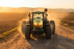 Global tractor markets showed mixed performance in 2025, with growth concentrated in a limited number of countries while several key markets recorded declines. The data also highlights significant differences between short-term dynamics and long-term trends across regions.