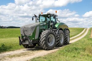 El Fendt TRISIX Vario no pasó de la categoría de prototipo. Sin embargo, sirvió de base para el actual 1000 Vario de Alta Potencia.
