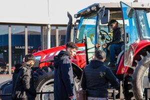 Los principales segmentos de equipos para agricultura y ganadería ofrecen grandes novedades. Se destacan los tractores, las cosechadoras y las sembradoras.