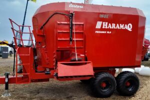 Son equipos verticales, construidos en acero inoxidable. La línea incluye modelos de 1.600 a 36.000 litros, en versiones de uno y dos rotores.