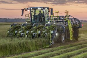 El modelo Halcón FS 40 de la compañía belga Hyler fue diseñado para la recolección de cultivos especiales. Mirá el video.